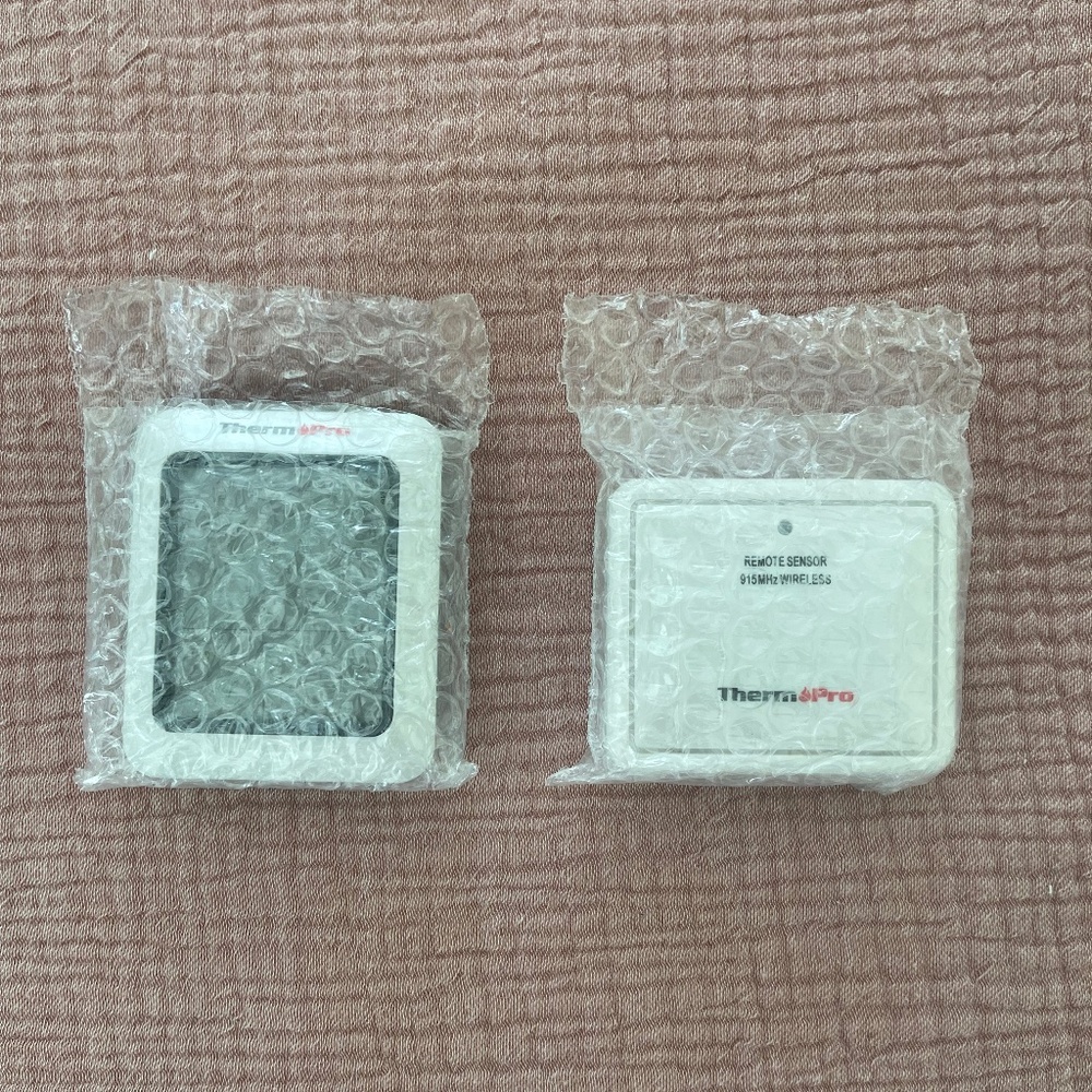 Therm Pro Indoor/Outdoor Humidity & Temperature Monitor Model # TP60B - Picture 3 of 4